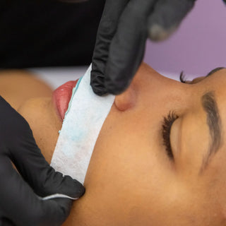 NON-WOVEN WAXING STRIPS FOR FACE - Pack of 100