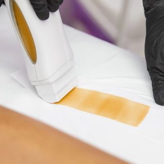 HONEY WITH VITAMIN E ROLL-ON WAX